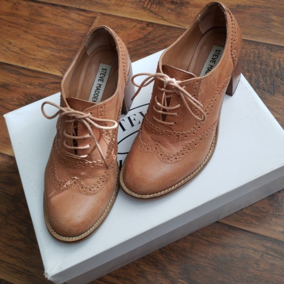 Steve Madden Jaavaa Oxford Heels 
